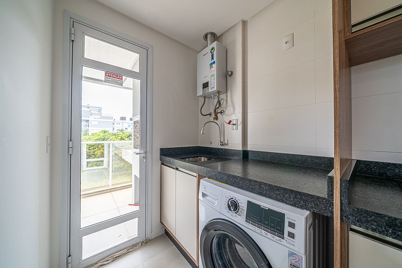 Apartamento 2 suítes com vista para o mar de Mariscal