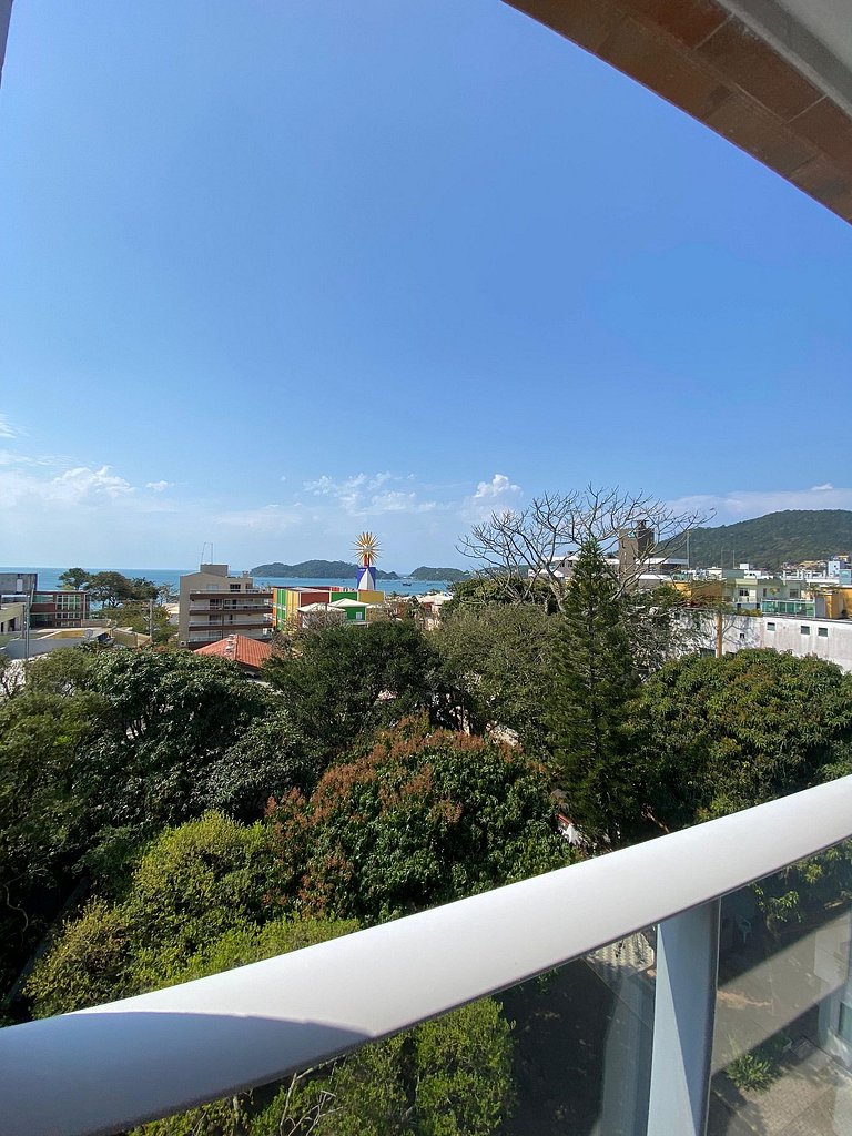 Departamento con vista para el mar de Bombinhas